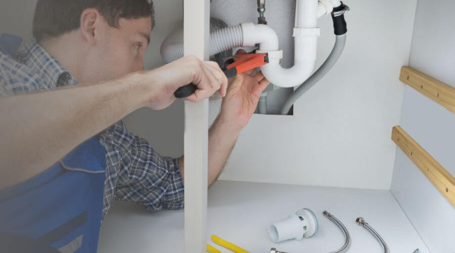 Local tankless water heater installation in Sac City, IA